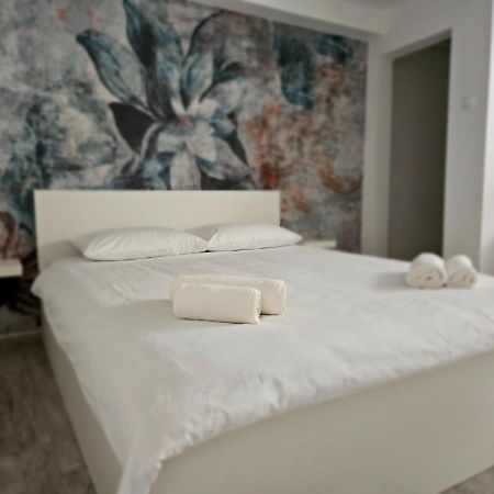 Comfort Rooms Remiza - Free Private Parking - Self Check-In Zagreb Bagian luar foto