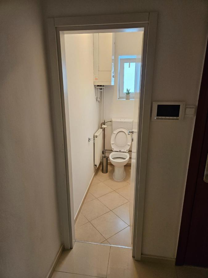 Comfort Rooms Remiza - Free Private Parking - Self Check-In Zagreb Bagian luar foto