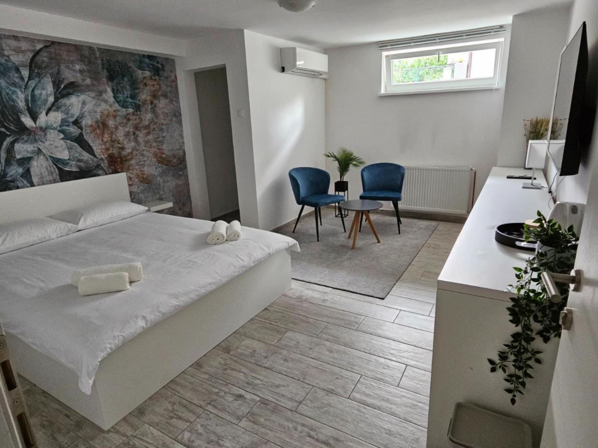 Comfort Rooms Remiza - Free Private Parking - Self Check-In Zagreb Bagian luar foto