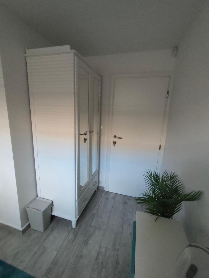 Comfort Rooms Remiza - Free Private Parking - Self Check-In Zagreb Bagian luar foto