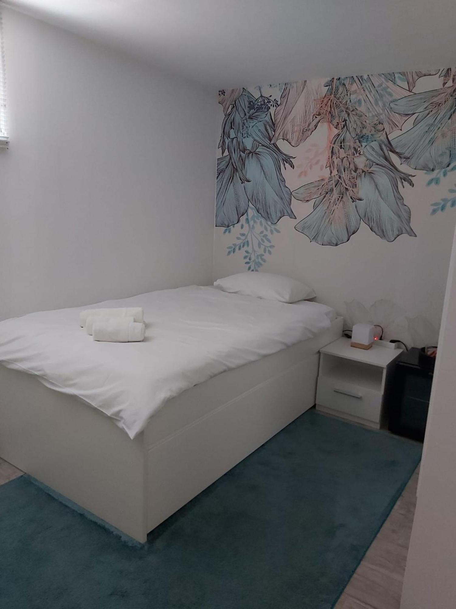Comfort Rooms Remiza - Free Private Parking - Self Check-In Zagreb Bagian luar foto