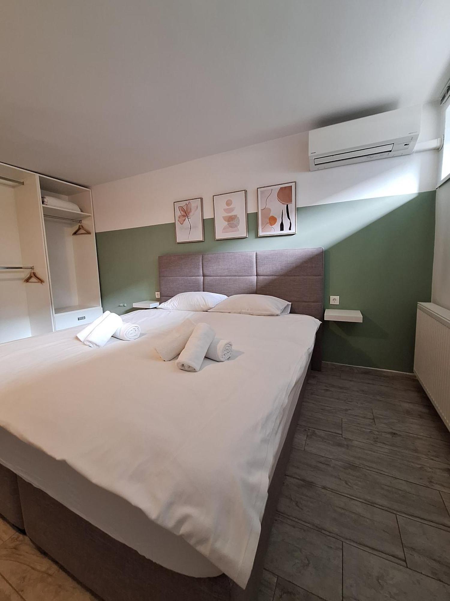 Comfort Rooms Remiza - Free Private Parking - Self Check-In Zagreb Bagian luar foto